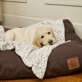 Trisha Yearwood Pet Collection Dog Blanket