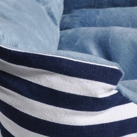 HappyCare Textiles Stripe Reversible Rectangle Cat & Dog Be, Blue